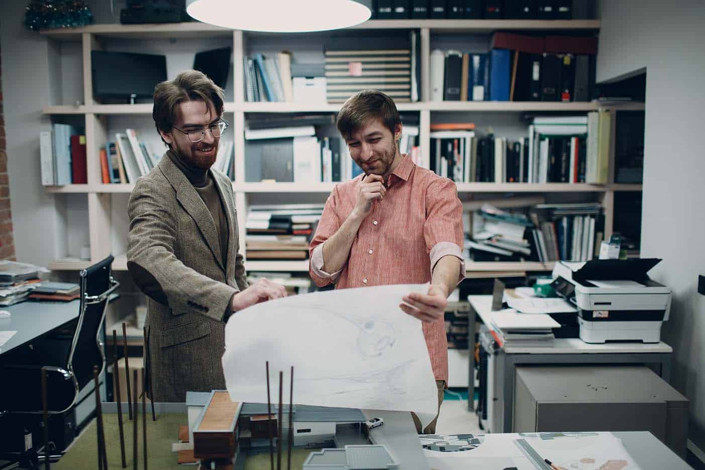 Während Architekten ihre Kompetenz in Gestaltung, Konstruktion und Gesamtplanung