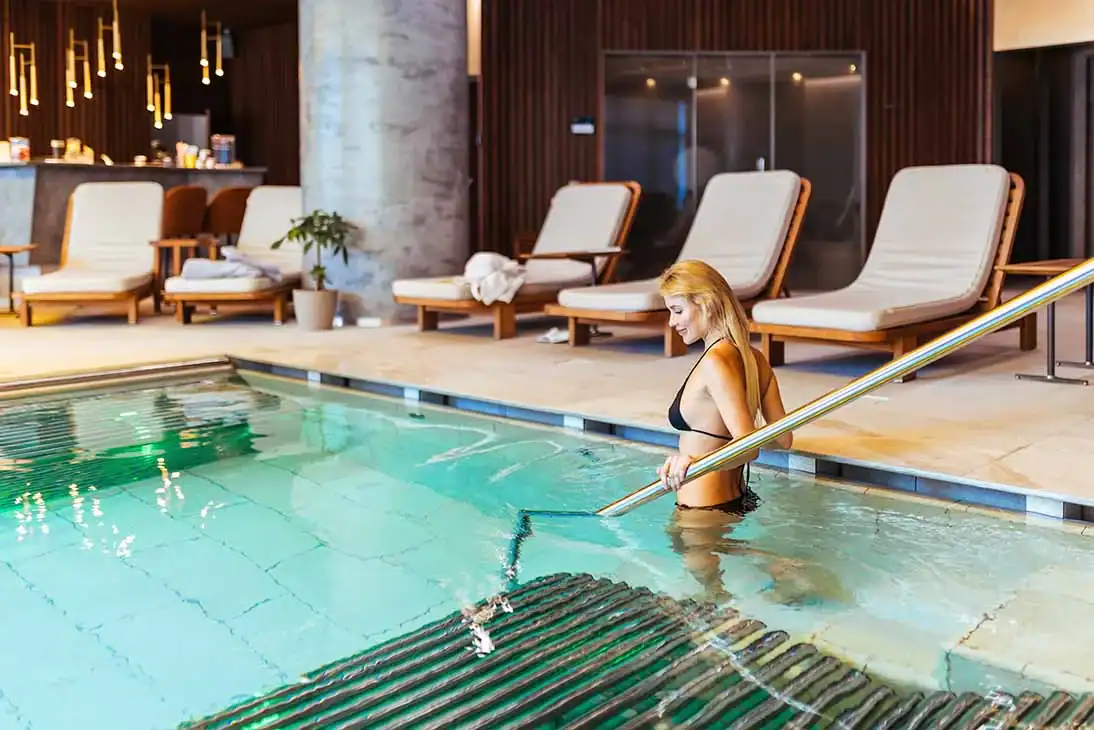 Zukunftsfähiger Spa als langfristige Investition Zukunftsfähiger moderner Hotel Spa.